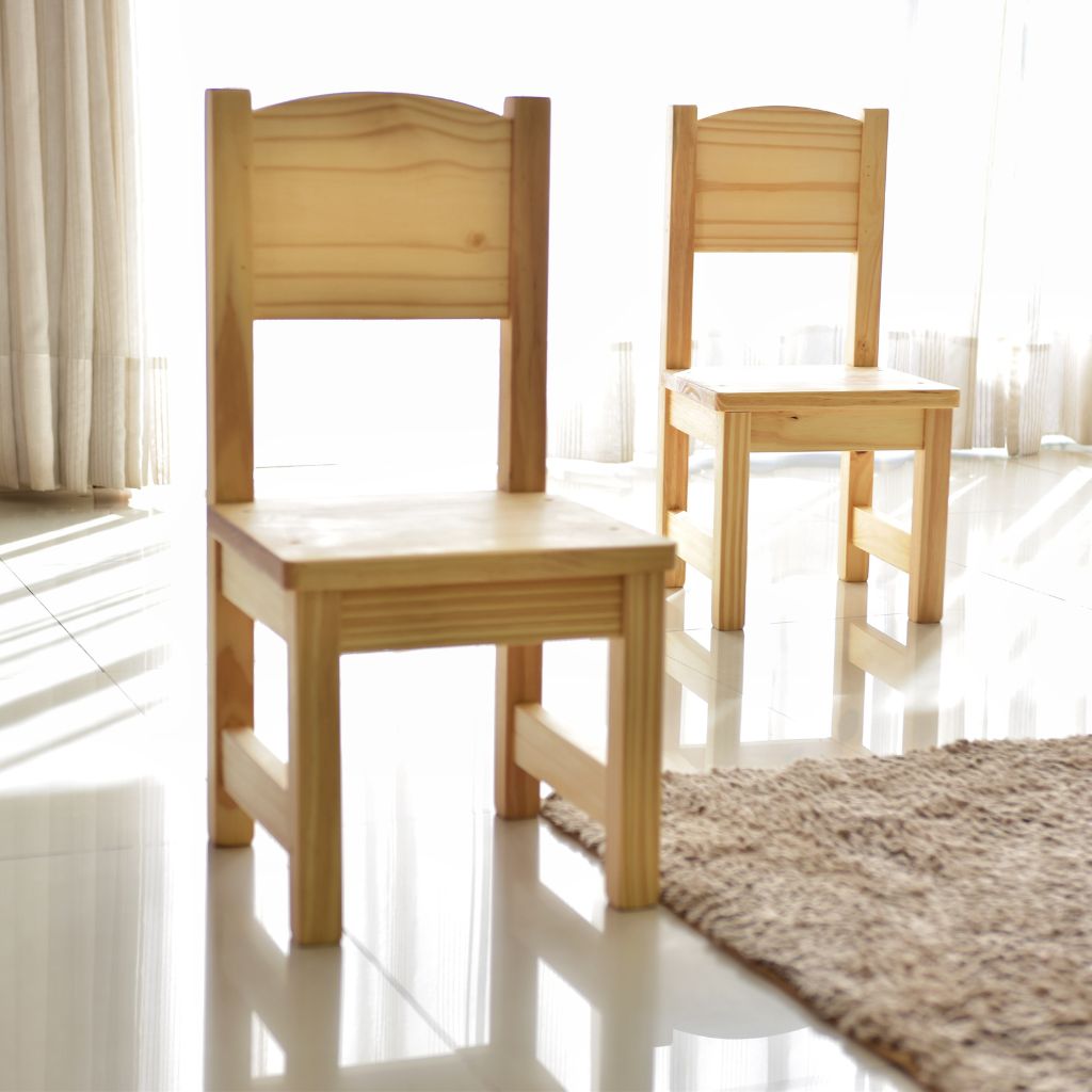 Sillas de pino individual