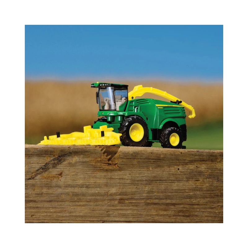 JD 8600 SP Cosechadora de forraje 1/64
