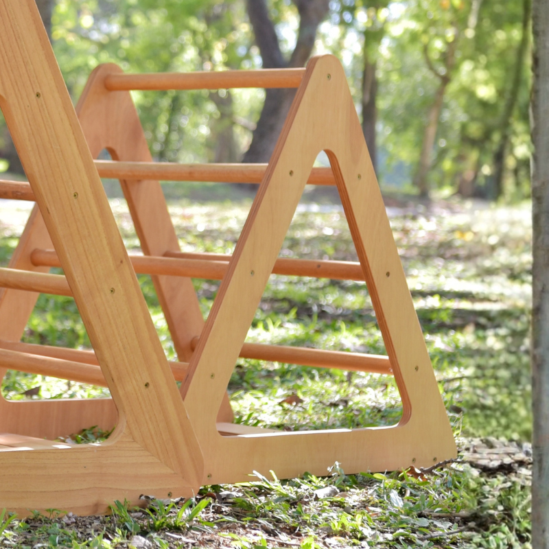 Triángulo Pikler natural pequeño