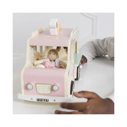 Camión de helados (le toy van)